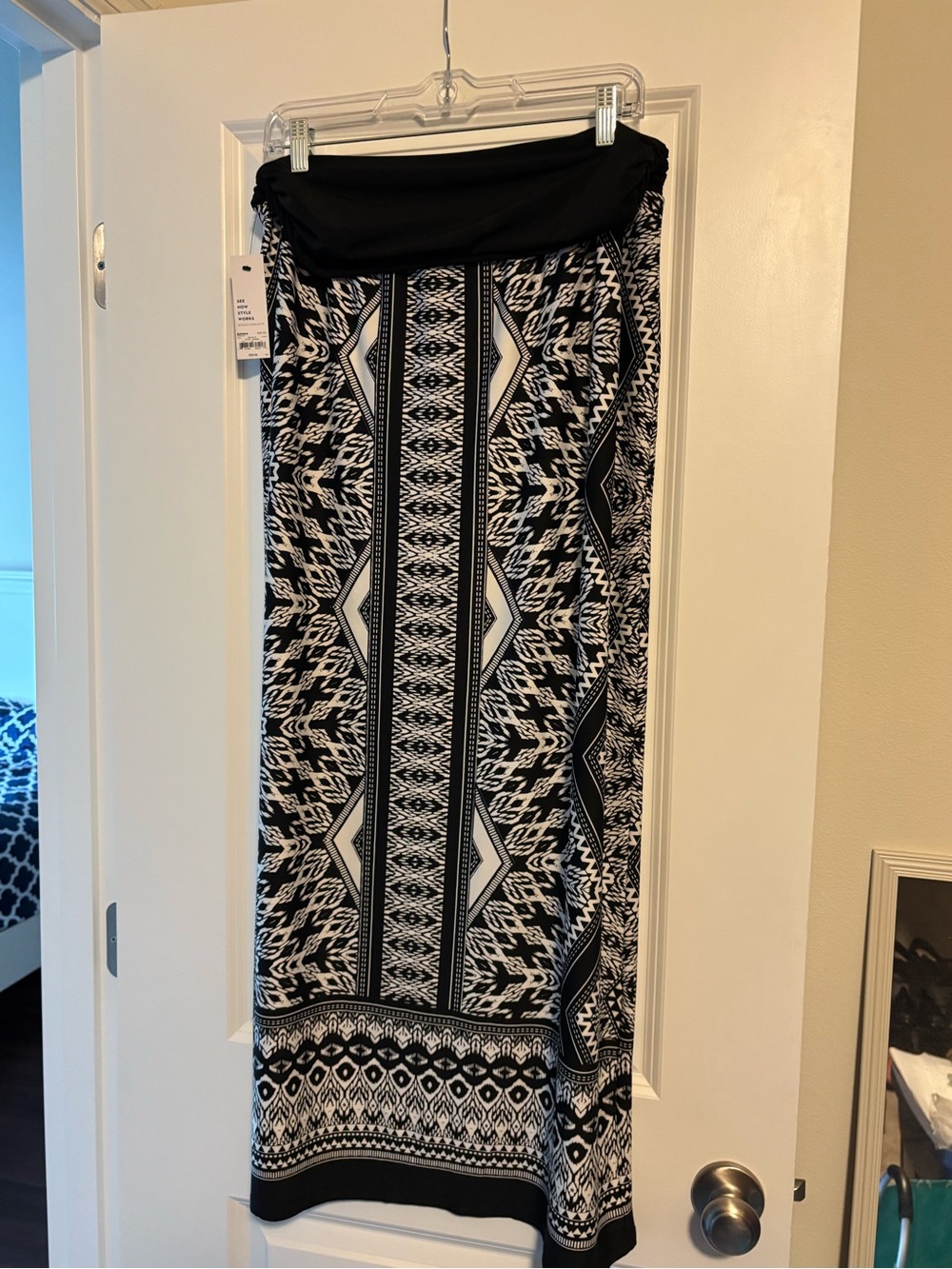 Apt. 9 Black and White Printed Maxi Skirt
